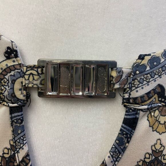 Cleo | Women's Abstract Blouse - Picture 3 of 5